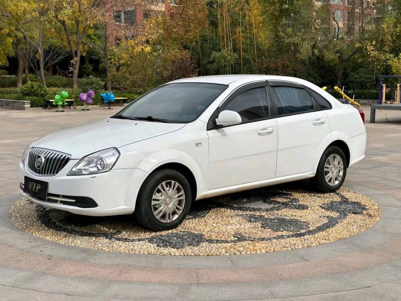 青岛16年别克凯越2