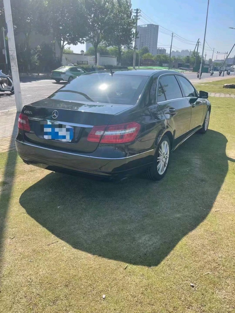 东营13年奔驰E5