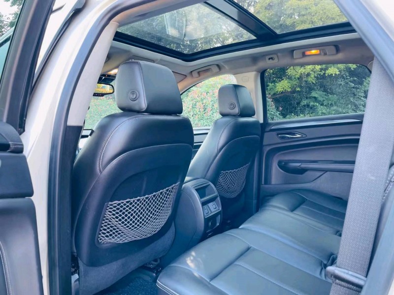 徐州13年凯迪拉克SRX6