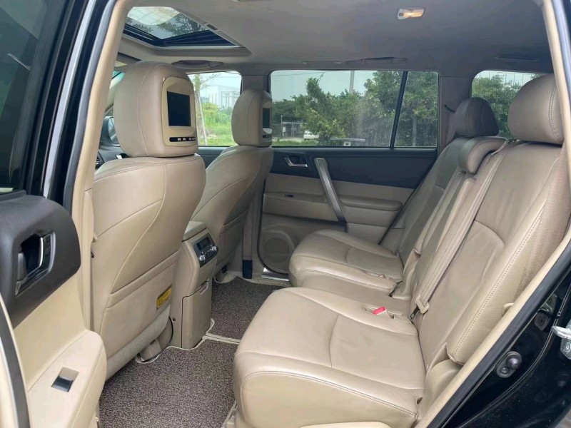 东莞13年丰田汉兰达8