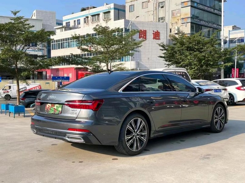 东莞22年奥迪A6L8