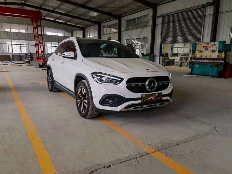 枣庄21年奔驰GLA2