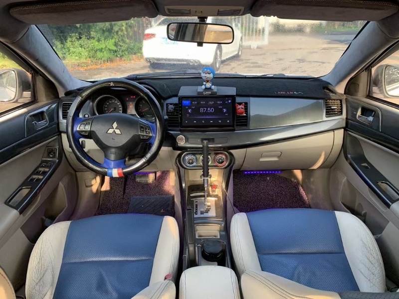 沈阳11年三菱翼神8