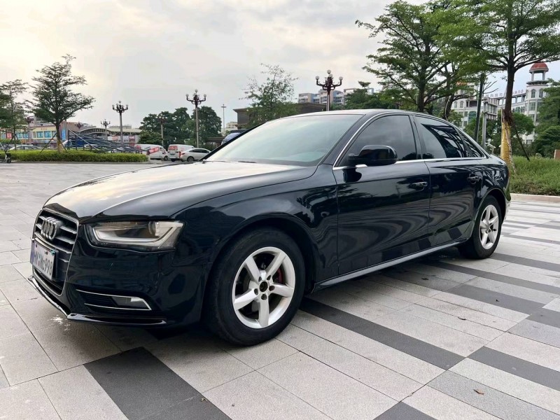 东莞17年奥迪A4L8