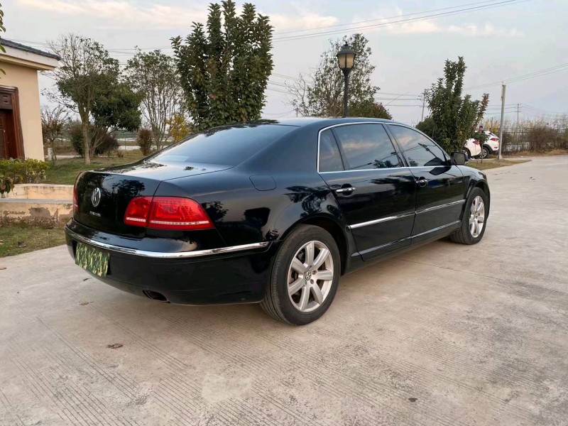 徐州13年大众辉腾2