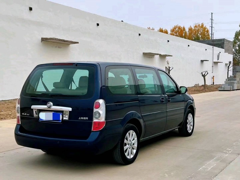 北京14年别克GL82