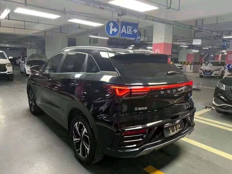 成都22年江淮思皓QX7