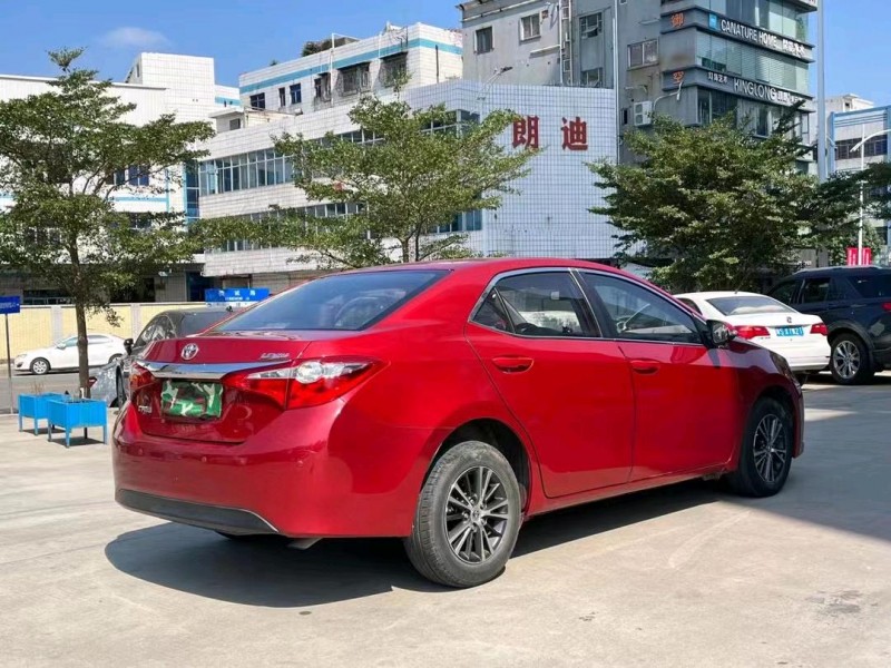 东莞16年丰田雷凌8