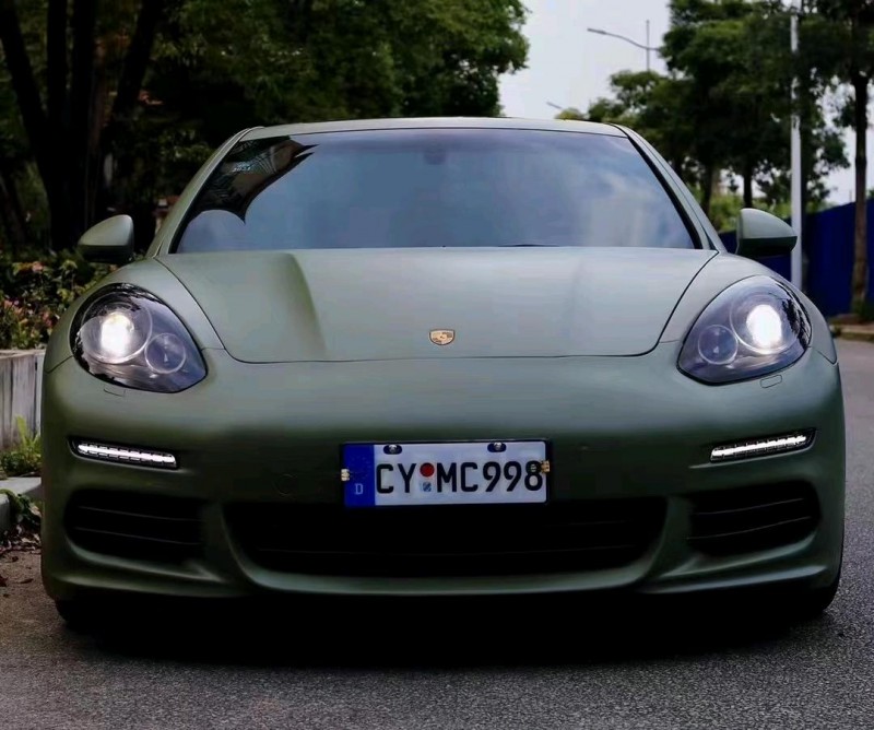 东莞14年保时捷帕拉梅拉1