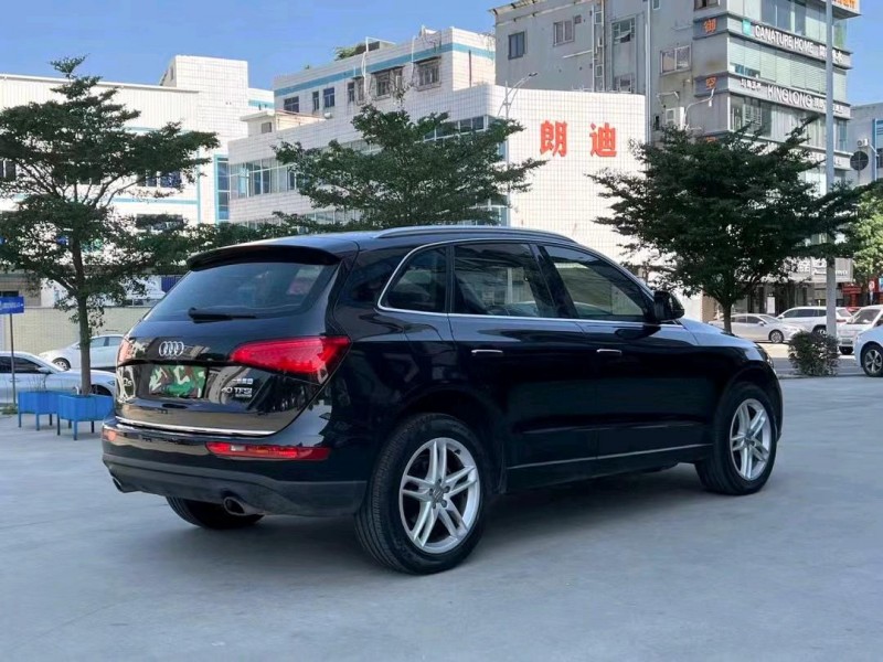 东莞17年奥迪Q58