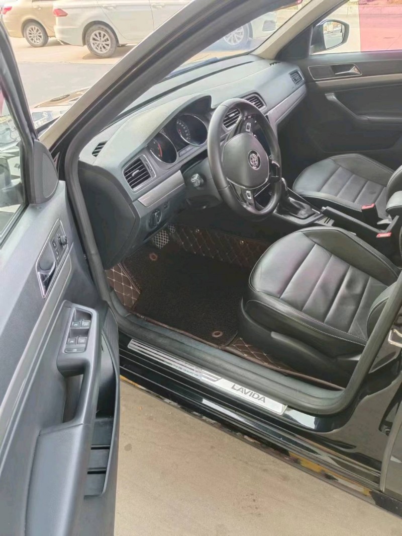 保定18年大众朗逸6