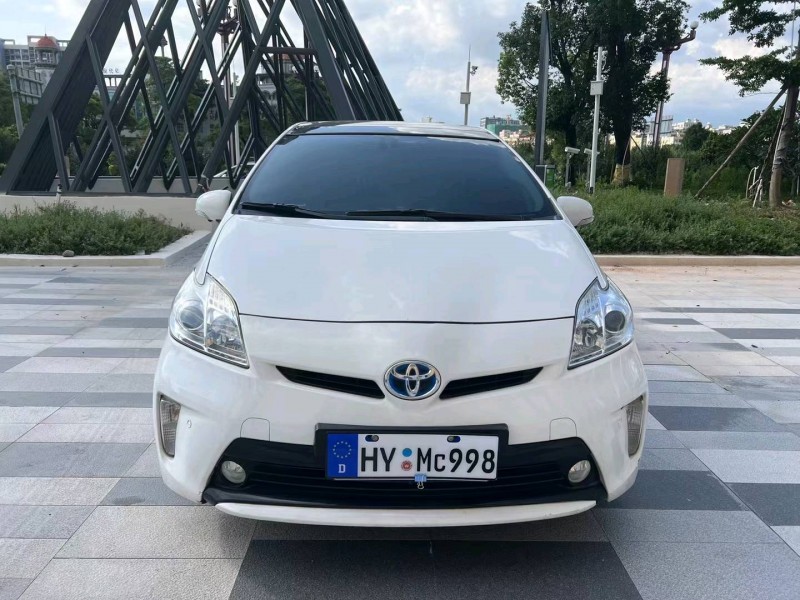 东莞13年丰田普锐斯1