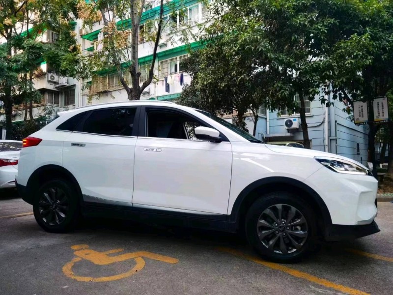 嘉興21年威馬汽車EX-52
