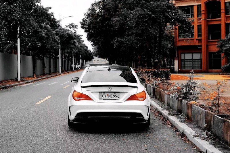 东莞15年奔驰AMG5