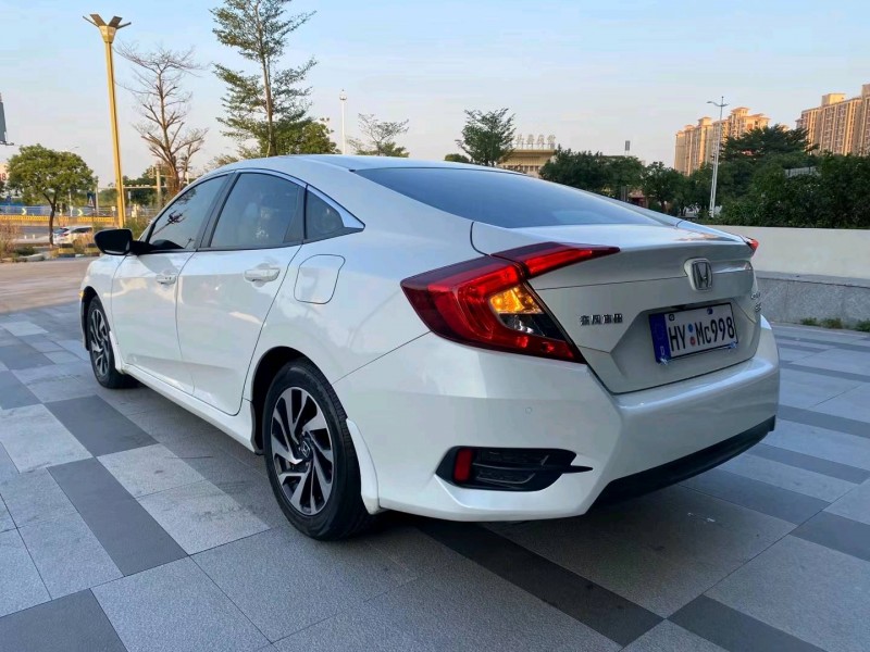 东莞16年本田思域4