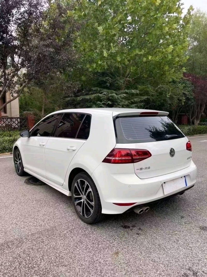 青岛17年大众高尔夫5