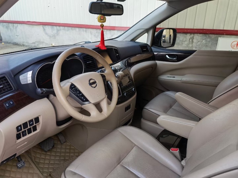 徐州15年日产贵士5