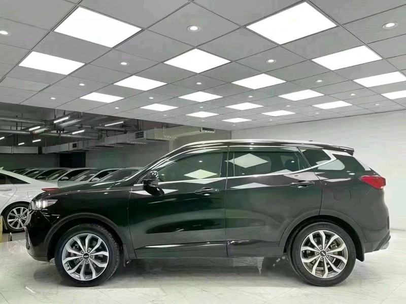 成都20年长城汽车WEY VV63