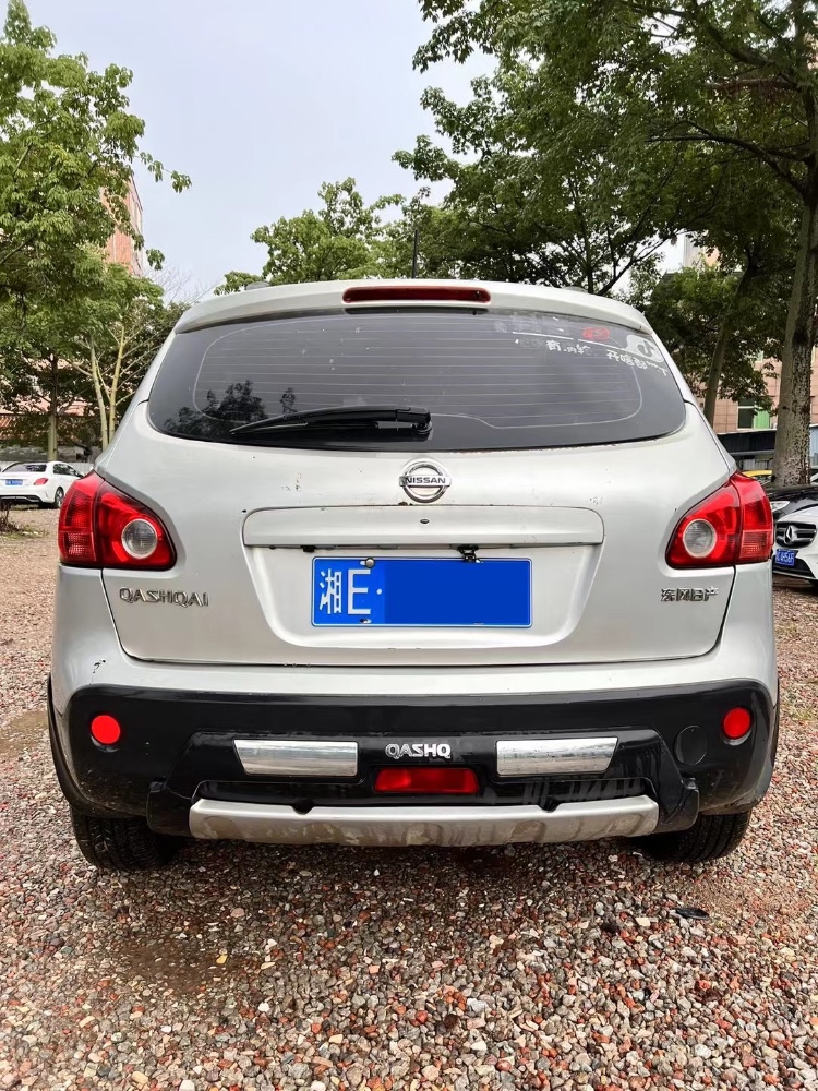 广州15年日产逍客5