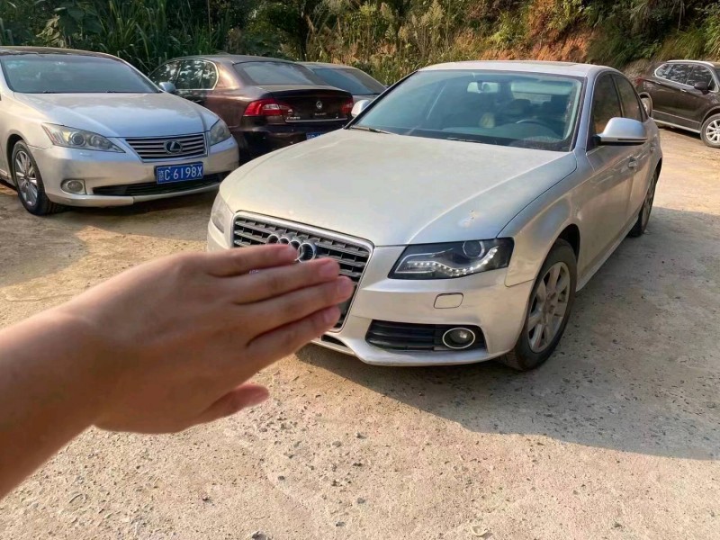 邯郸11年奥迪A4L1