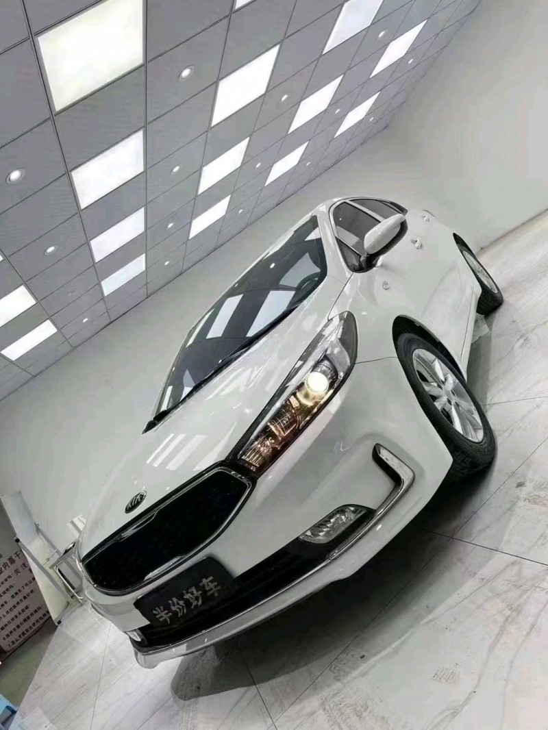 成都18年起亚K32