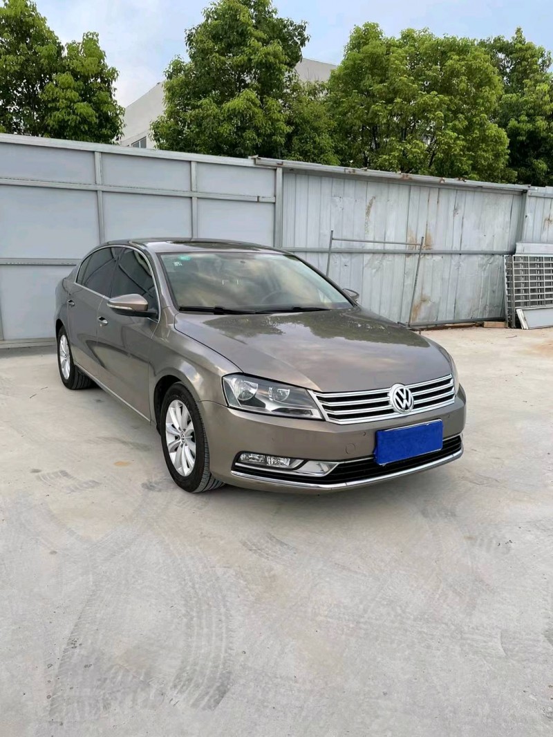 徐州14年大众迈腾8