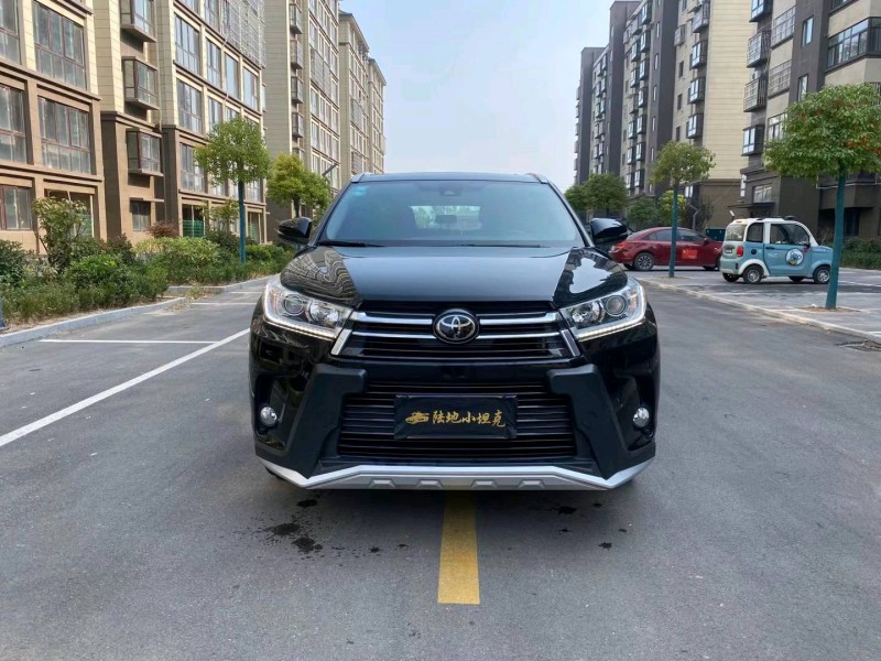 徐州20年丰田汉兰达9