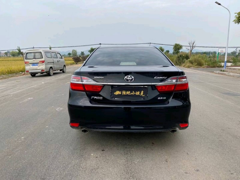 徐州15年丰田凯美瑞9