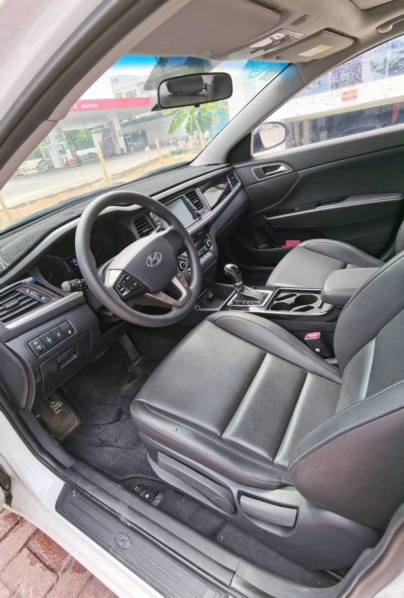 东莞17年现代名图6