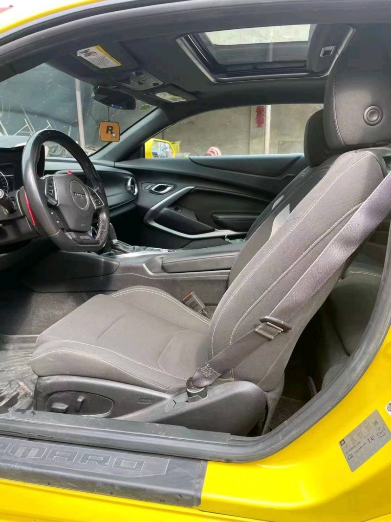 邯郸17年雪佛兰科迈罗4