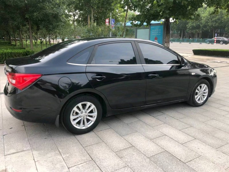 潍坊17年别克英朗7