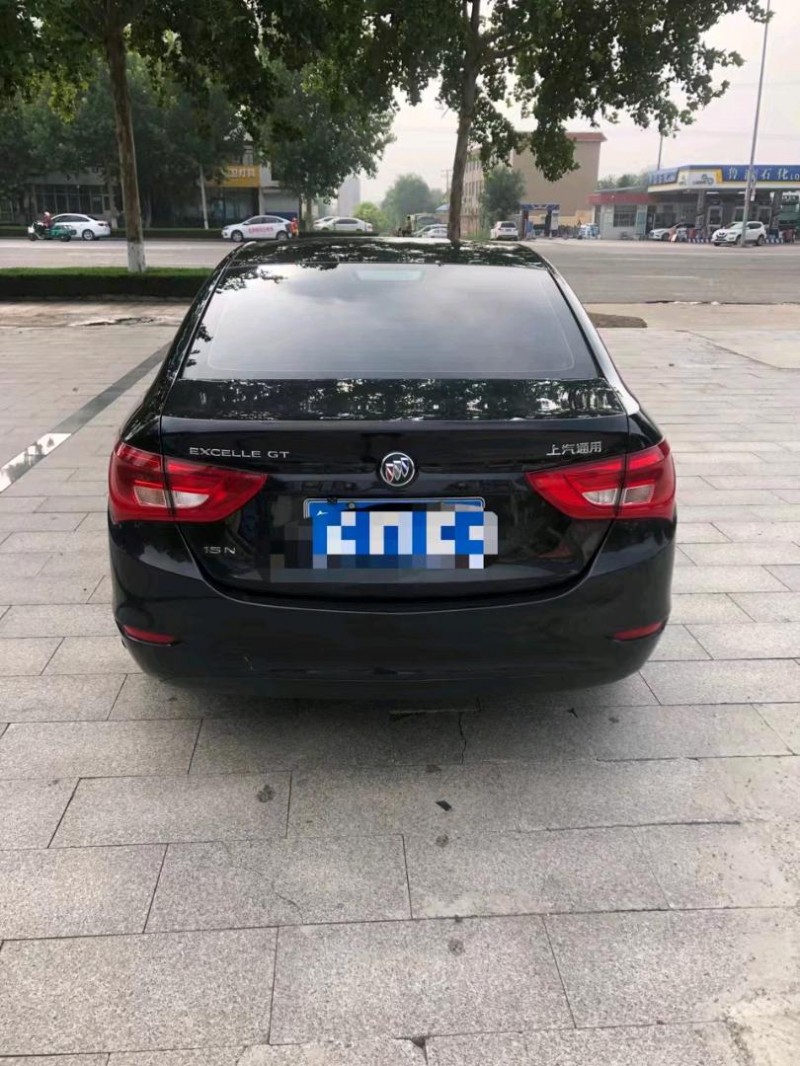 潍坊17年别克英朗9