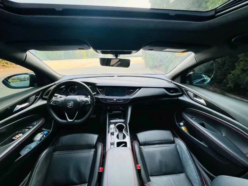 烟台21年别克君威3