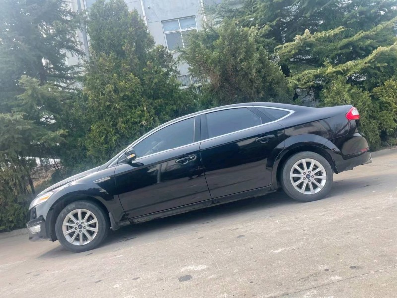 烟台15年福特蒙迪欧-致胜3