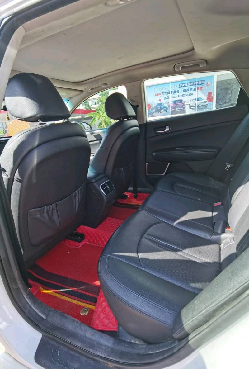 东莞17年起亚K57