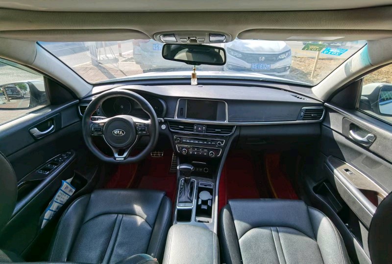 东莞17年起亚K58