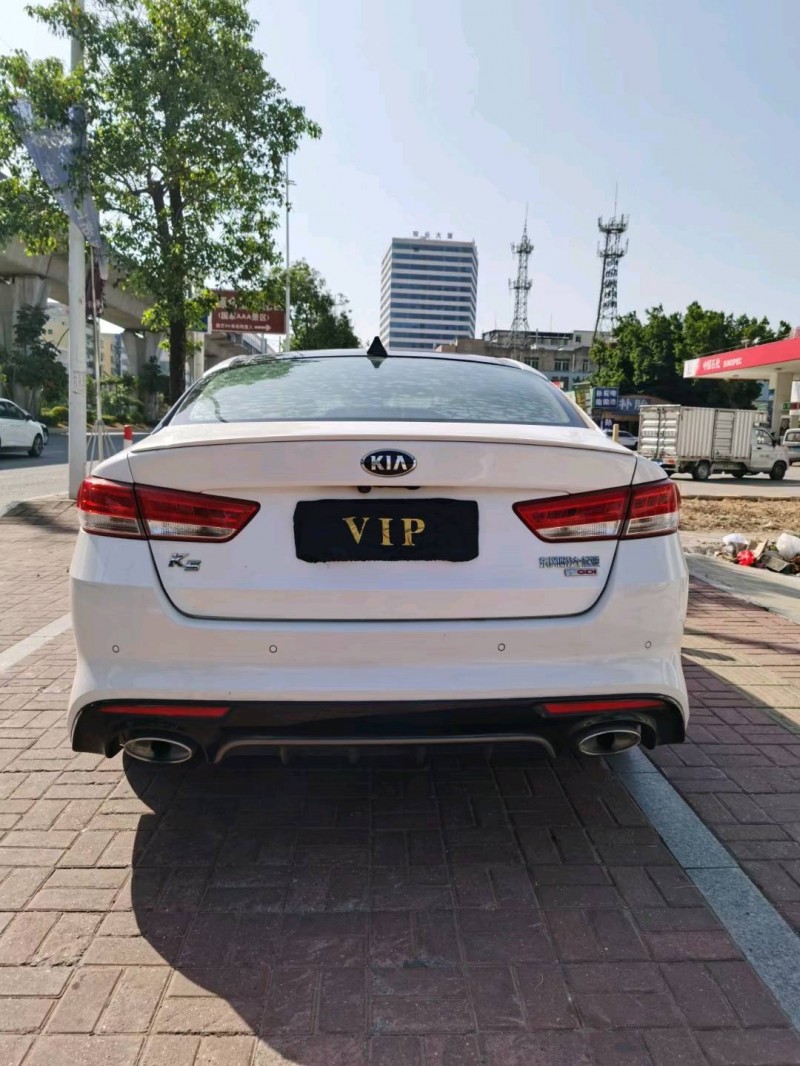 东莞17年起亚K59