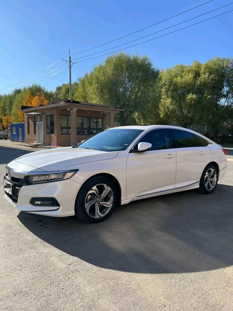 沈阳18年本田雅阁3