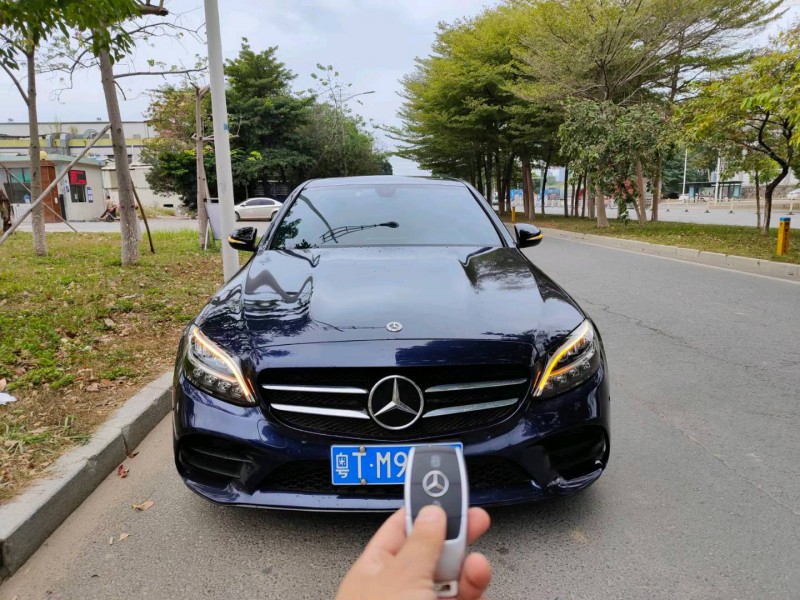 广州19年奔驰C1