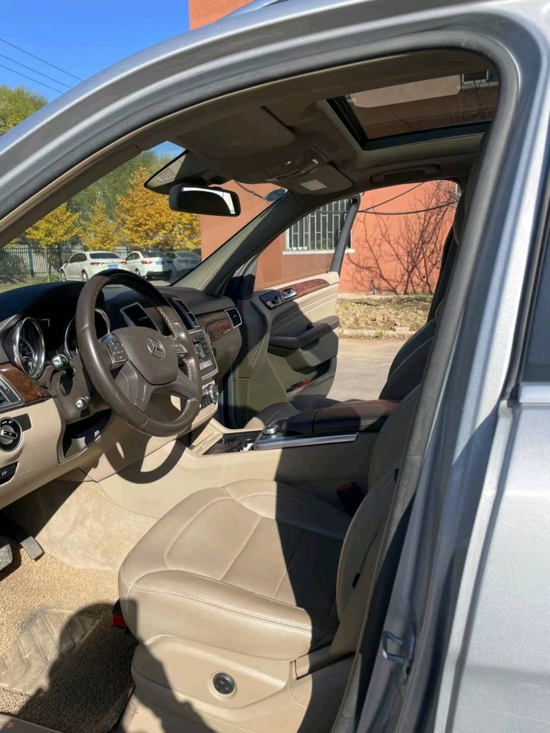 沈阳13年奔驰ML6