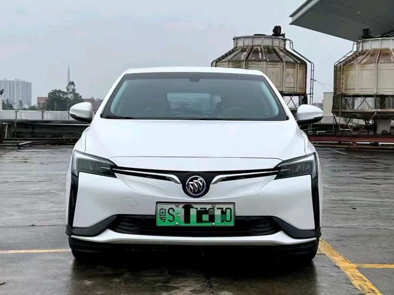 东莞21年别克微蓝9