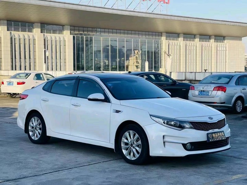 东莞17年起亚K52