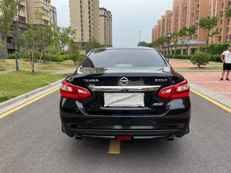 徐州18年日产天籁2