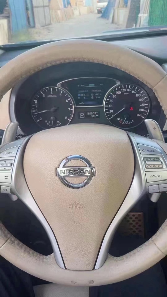 北京18年日产天籁6