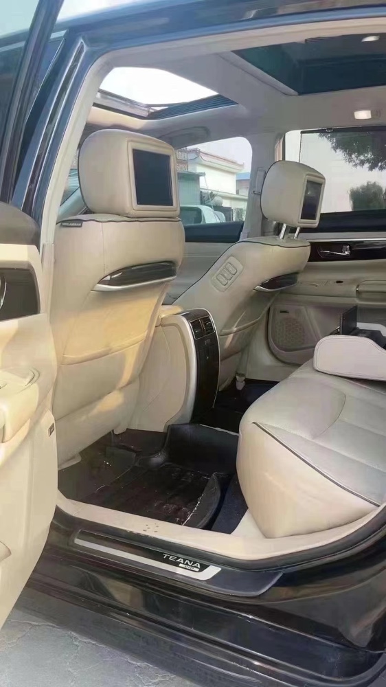 北京18年日产天籁9