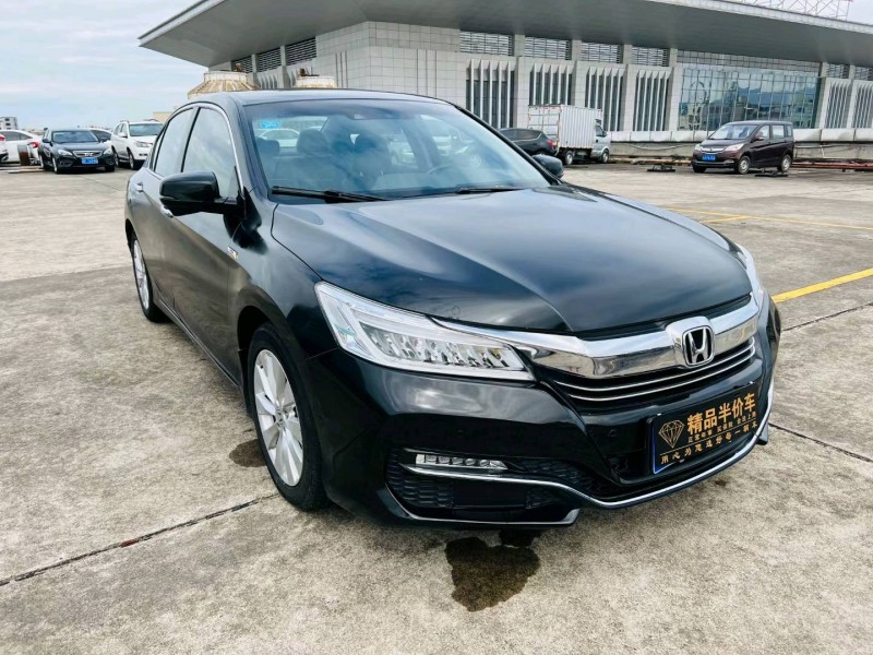 东莞16年本田雅阁2
