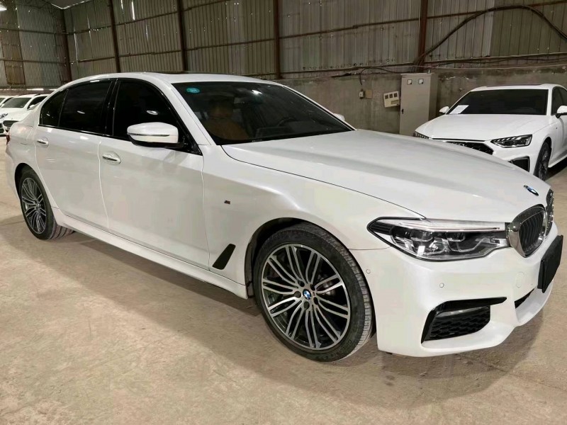 北京18年宝马5系8