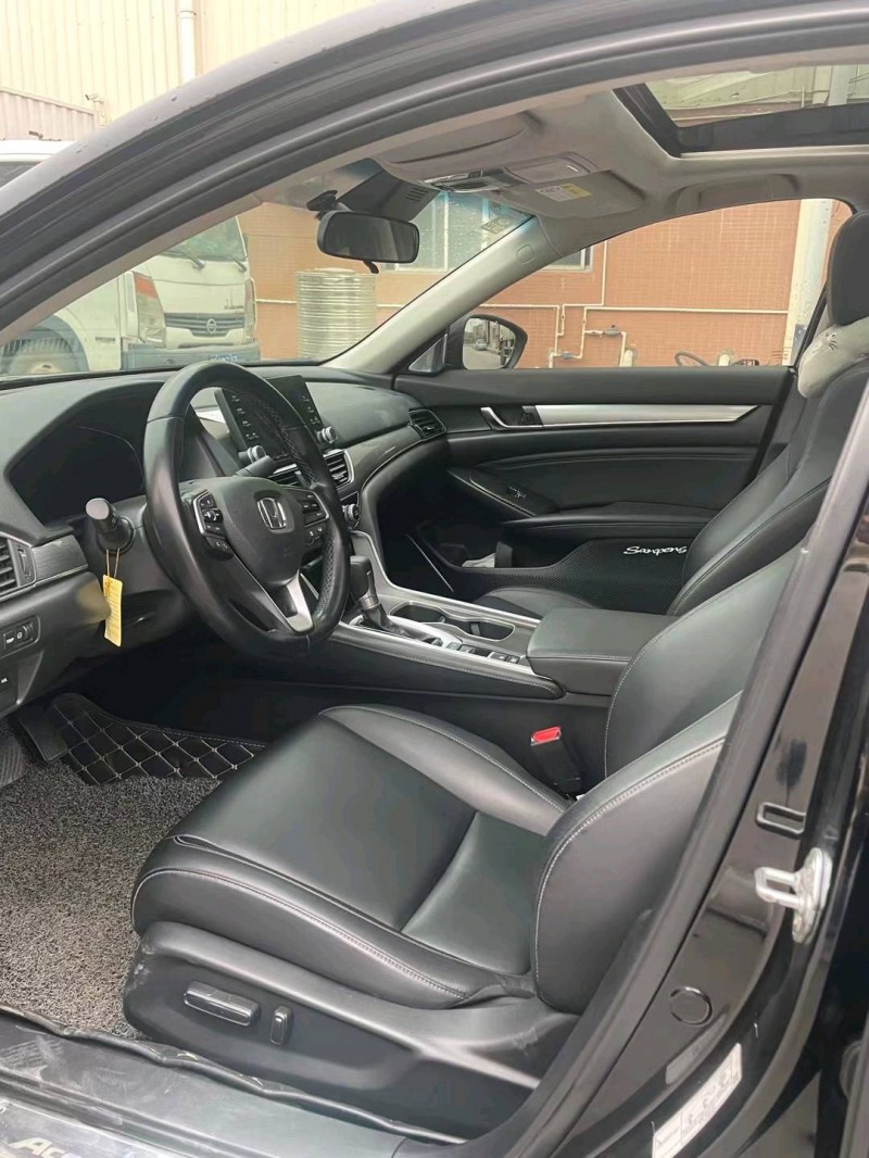 东莞20年本田雅阁4