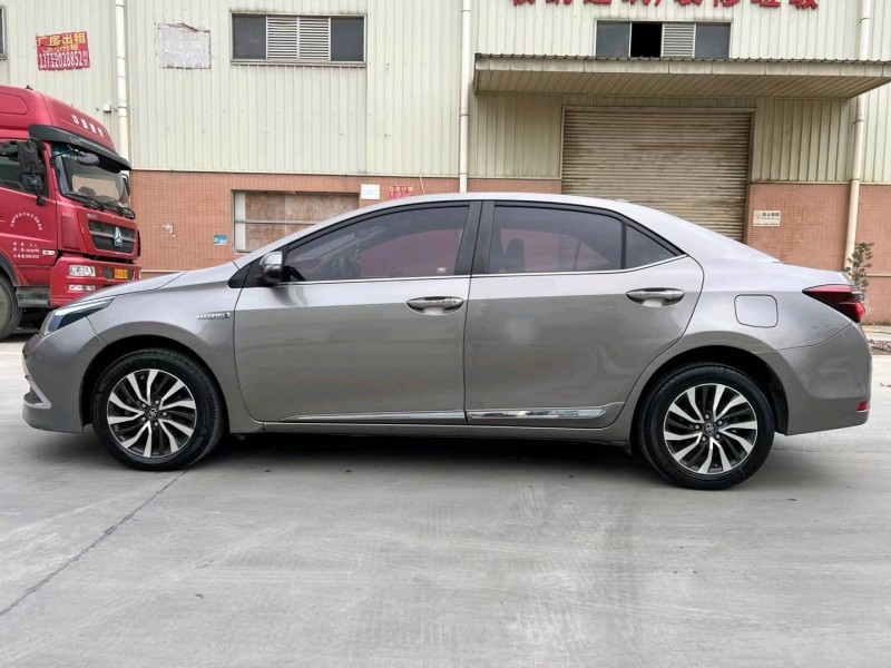 东莞17年丰田卡罗拉7