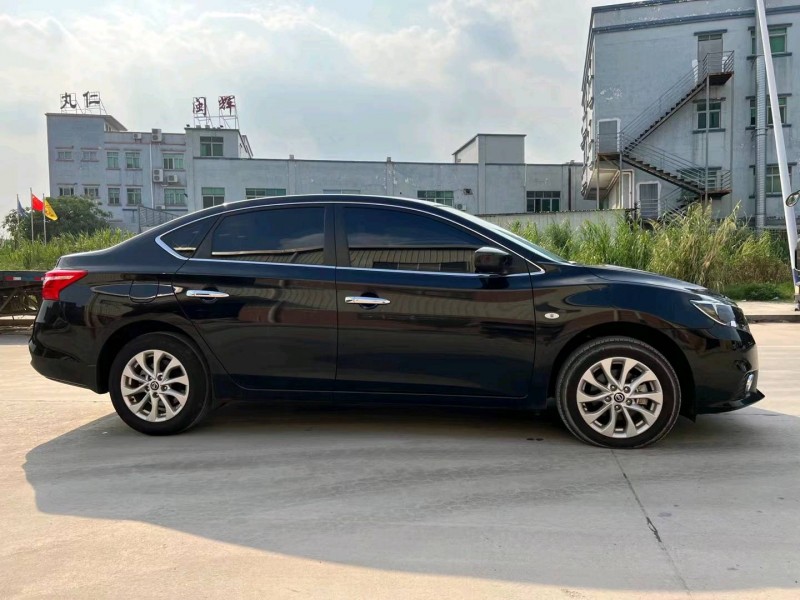 东莞22年日产轩逸3